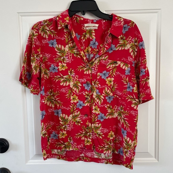 Urban outfitters hawaiian red floral button up - Picture 1 of 4